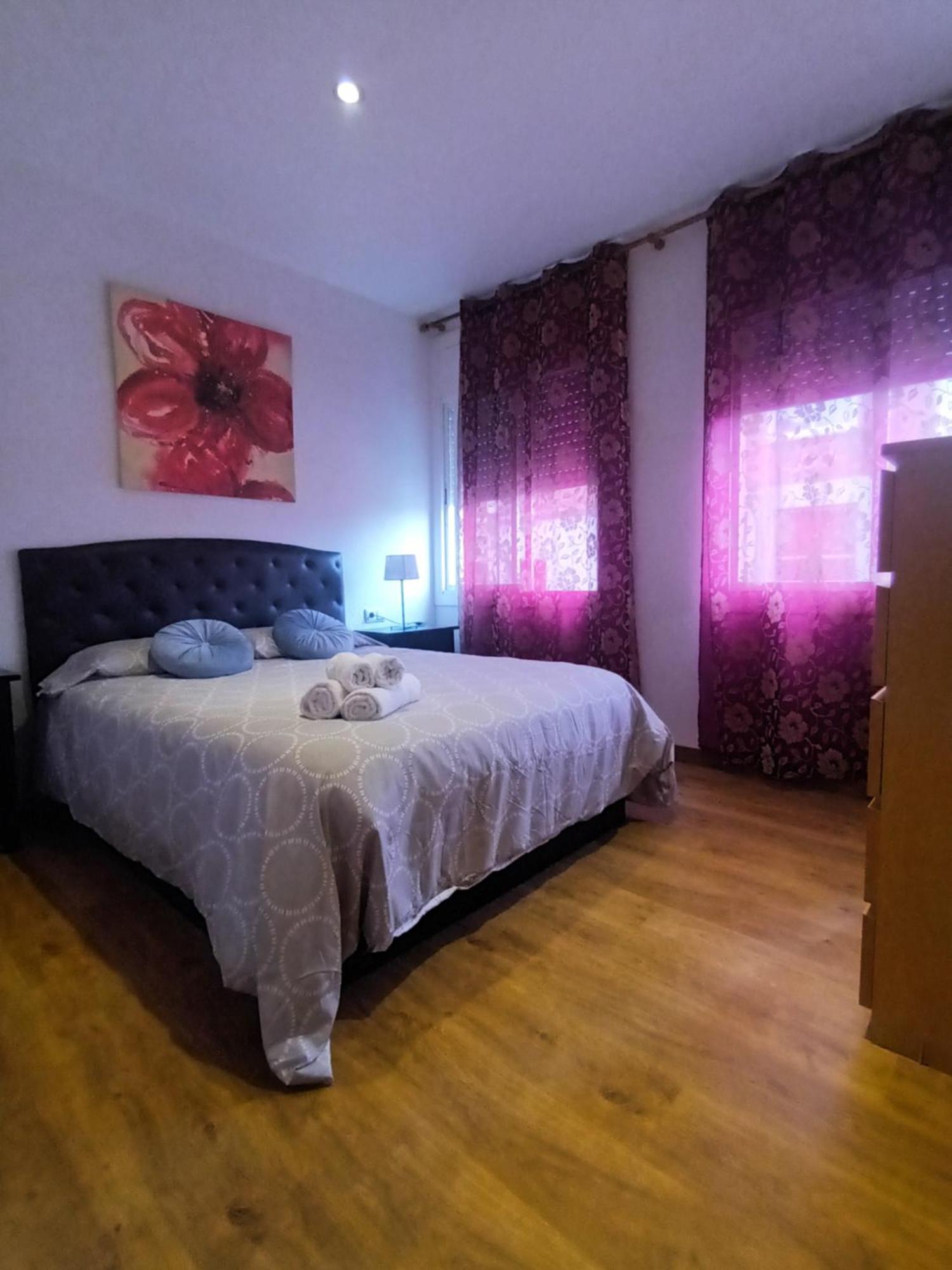 Apartamento Paris L'Hospitalet de Llobregat Dış mekan fotoğraf